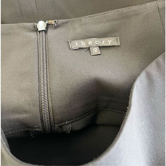 Theory Skirt - Picture 6 of 7